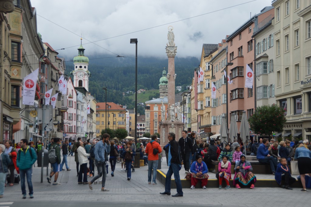 Op een wat bewolkte dag gingen we naar Innsbruck.