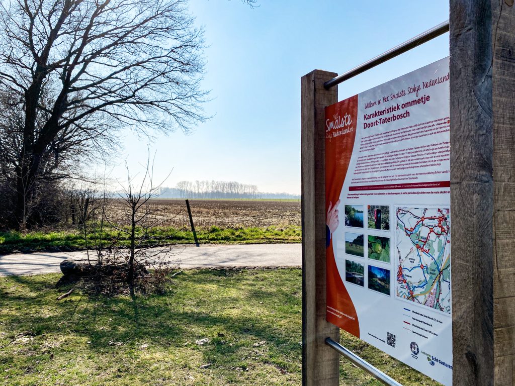 wandelen in het smalste stukje Nederland